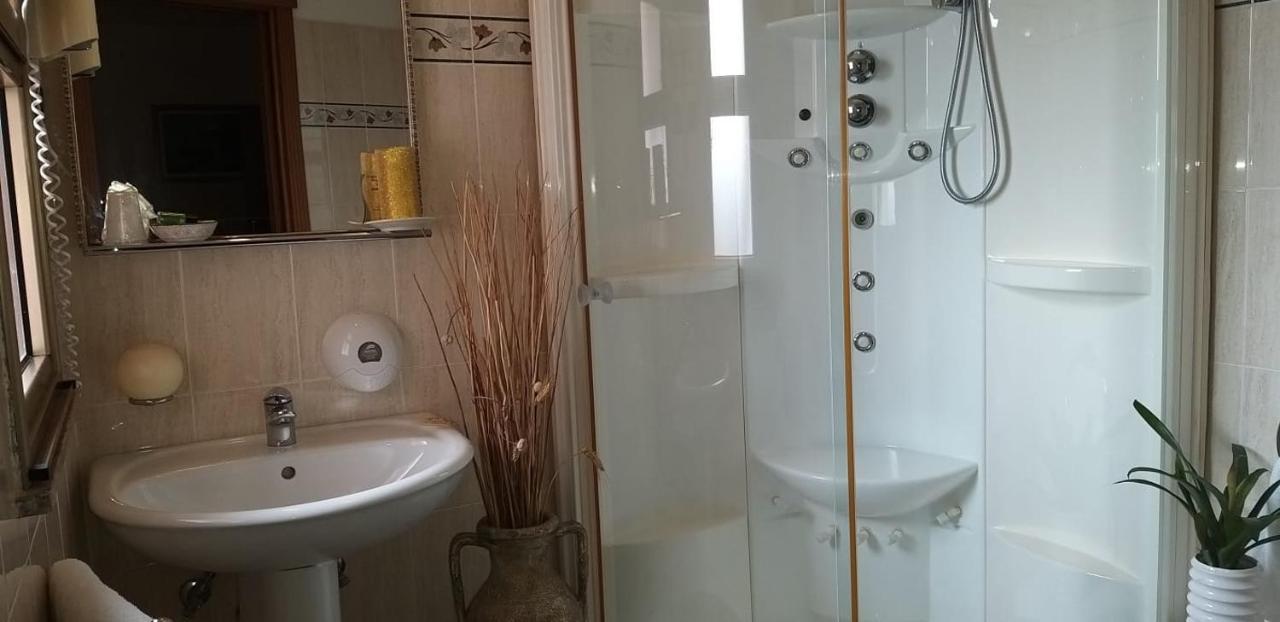 Hotel La Conca فيلاّ سان جيوفاني المظهر الخارجي الصورة